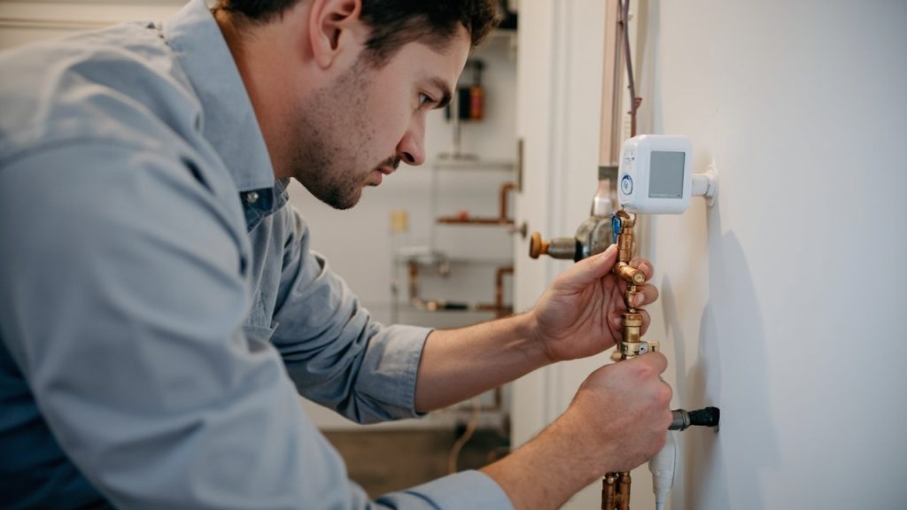 Comparing the best smart leak detectors for high v